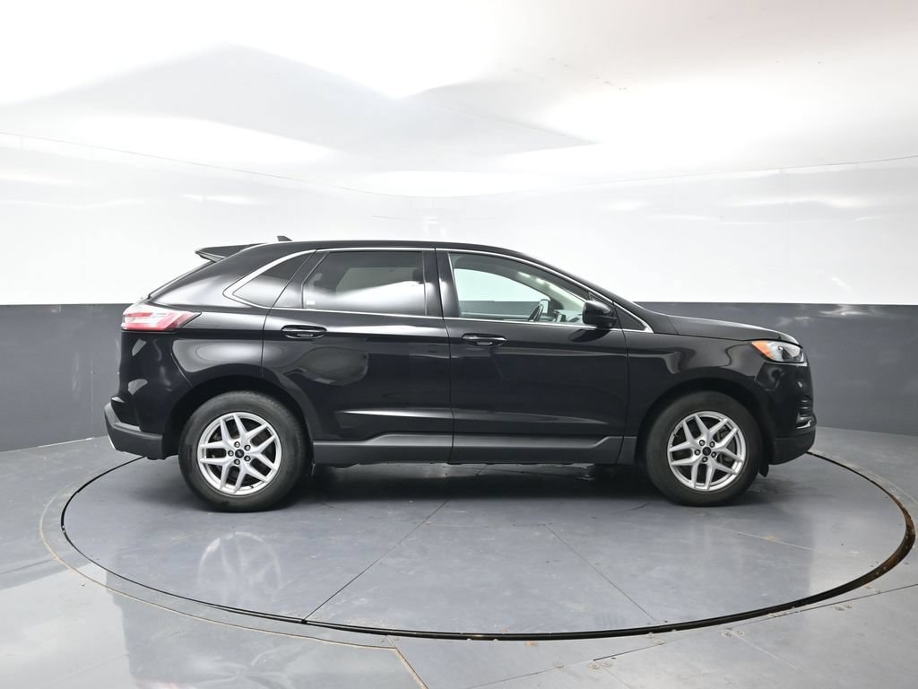 Used 2024 Ford Edge SEL