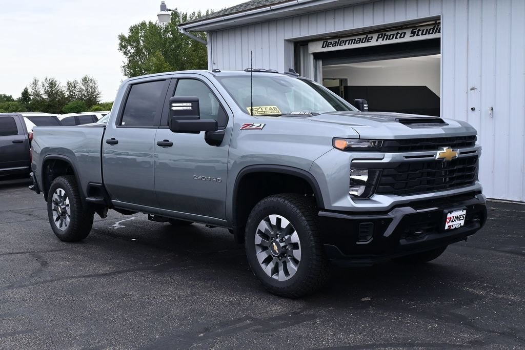 New 2026 Chevrolet Silverado 2500 HD Custom Truck