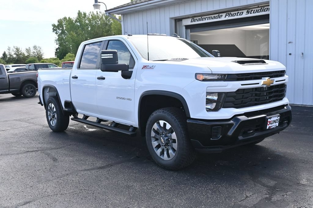 New 2026 Chevrolet Silverado 2500 HD Custom Truck