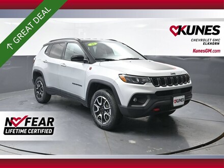 2025 Jeep Compass Trailhawk