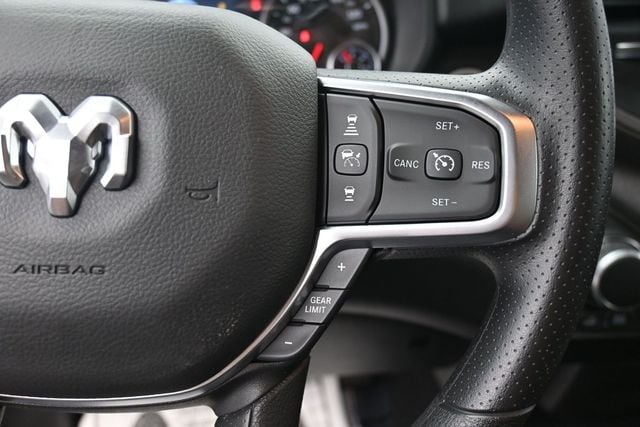 2026 RAM 1500 Warlock - Photo 16