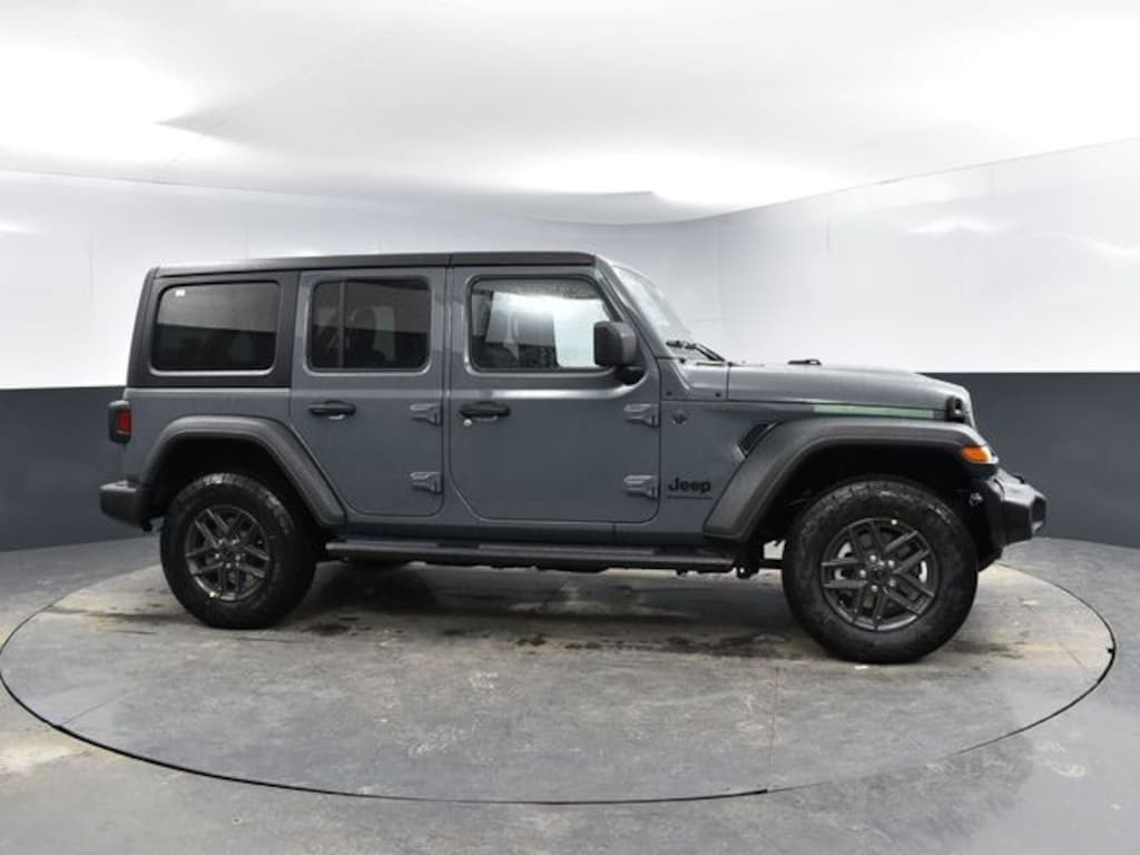 New 2025 Jeep Wrangler Sport S Sport Utility