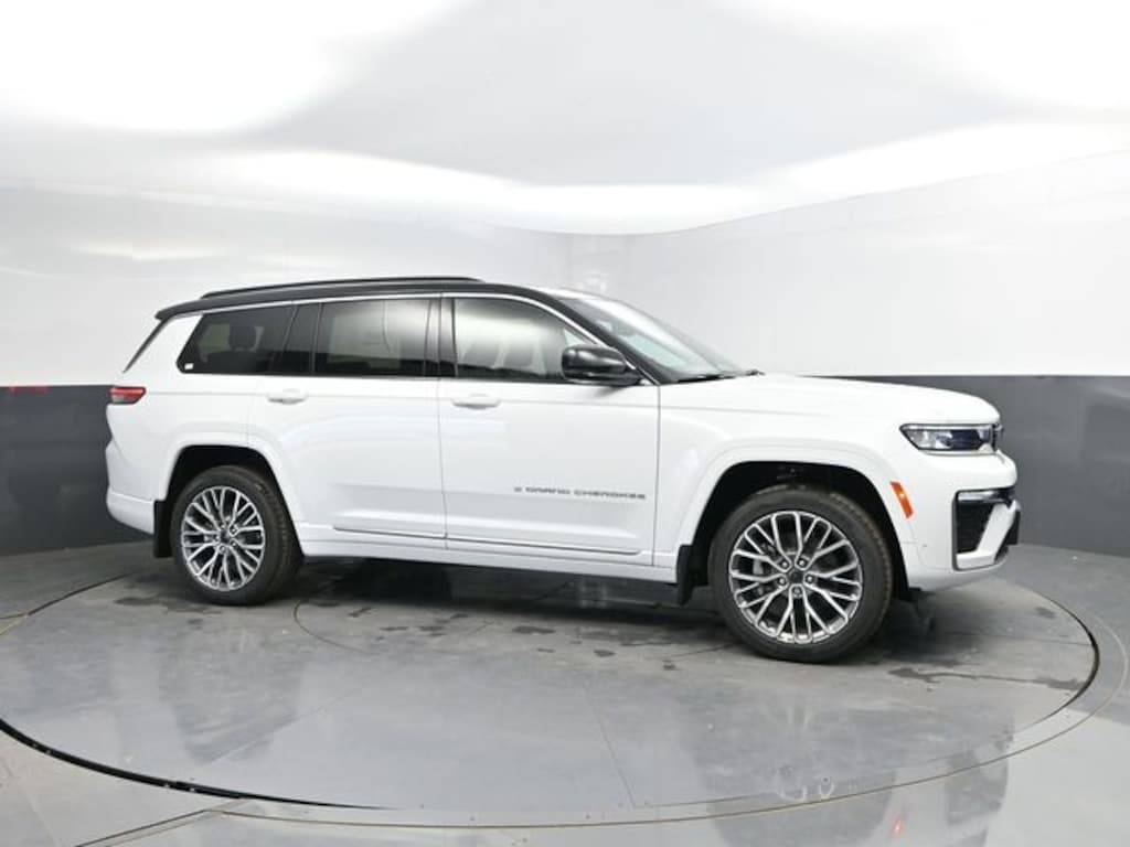 New 2027 Jeep Grand Cherokee L Summit Sport Utility