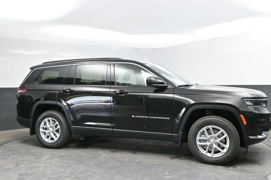 New 2026 Jeep Grand Cherokee L Laredo X Sport Utility