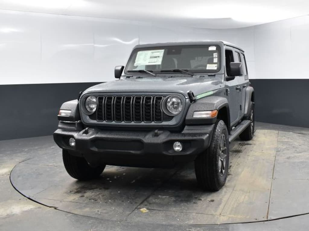 New 2025 Jeep Wrangler Sport S Sport Utility