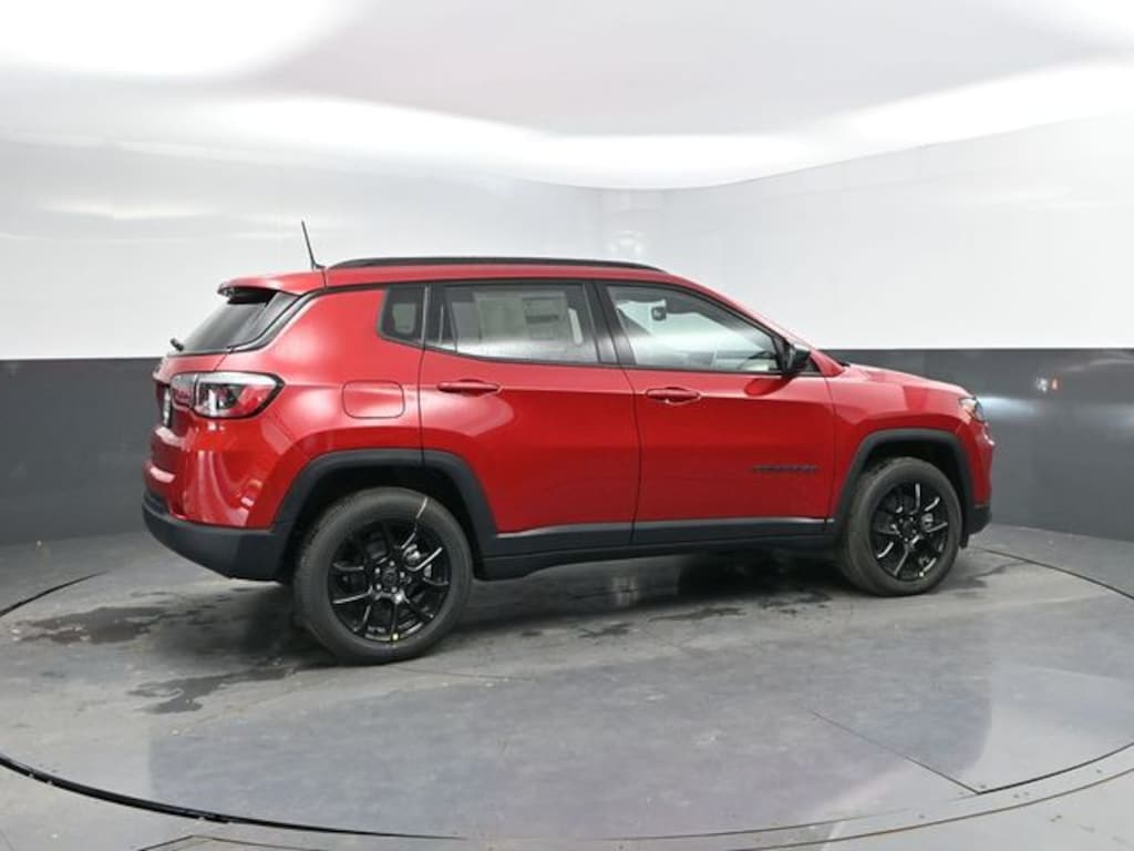 New 2026 Jeep Compass Latitude Sport Utility
