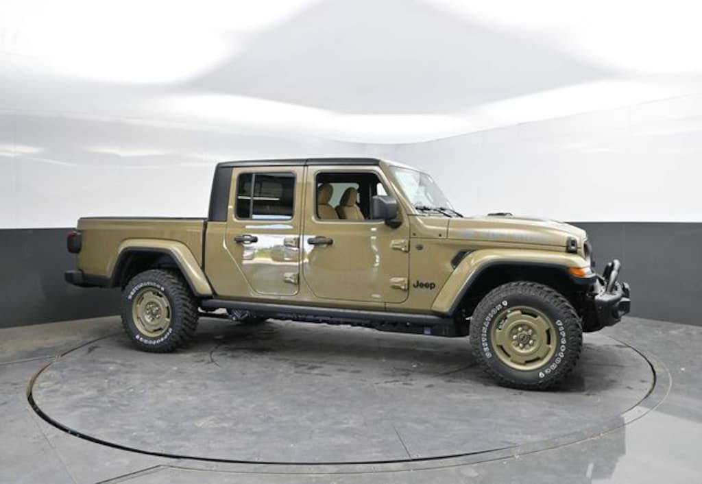 New 2026 Jeep Gladiator Willys 41 Pickup