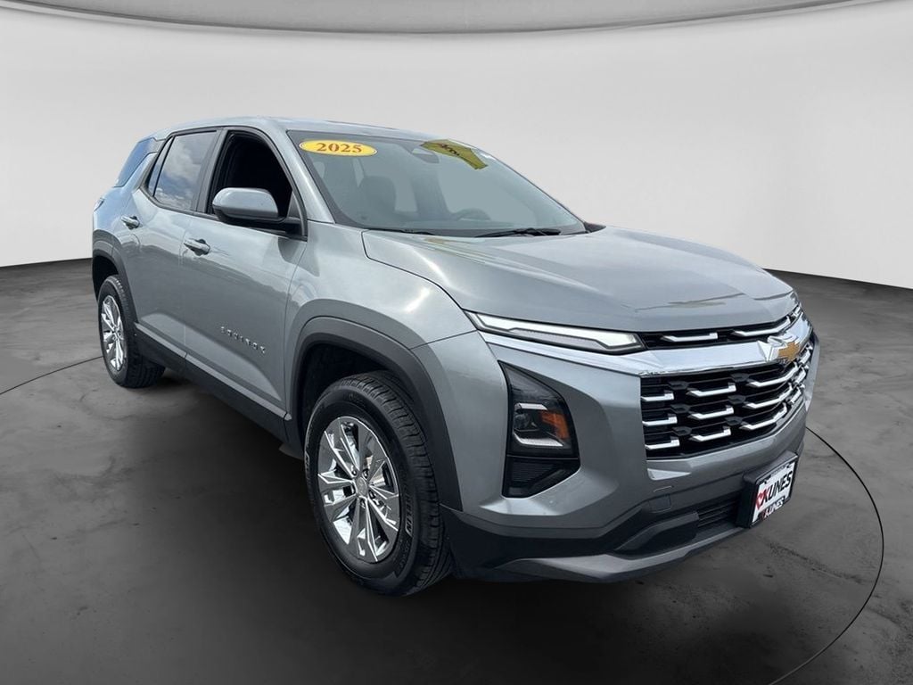 Used 2025 Chevrolet Equinox LT SUV