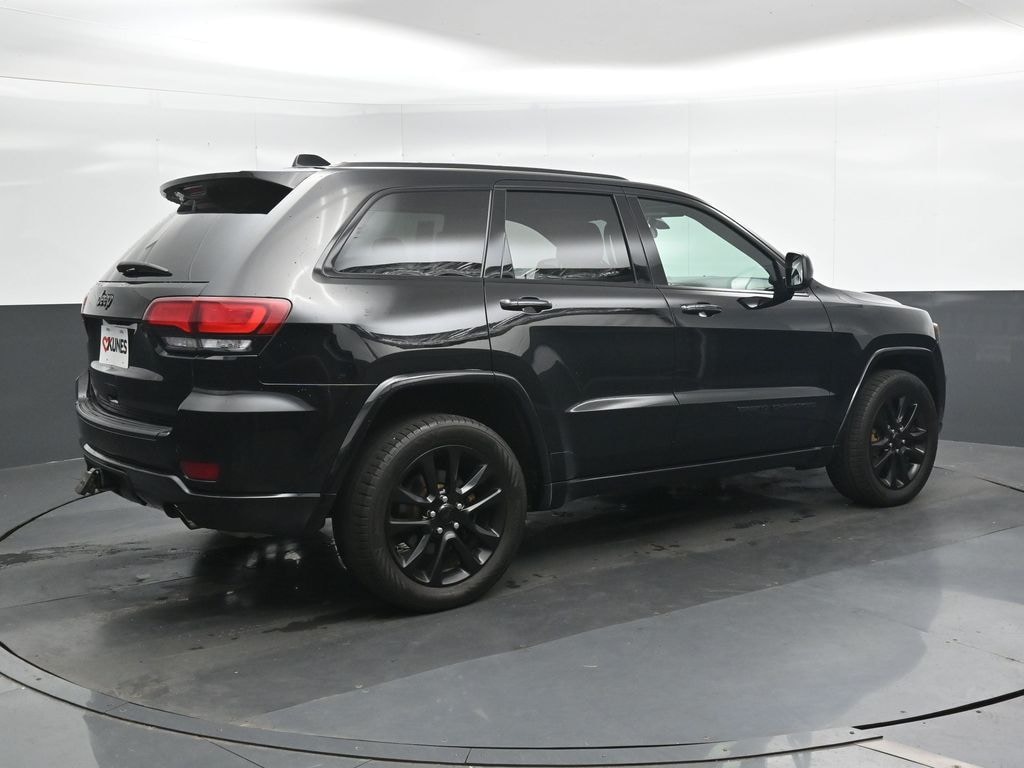 Used 2021 Jeep Grand Cherokee Laredo X SUV