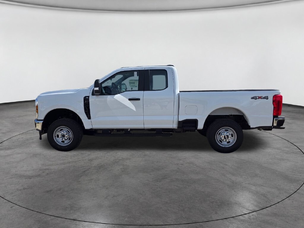 New 2027 Ford F-250 XL Truck Super Cab