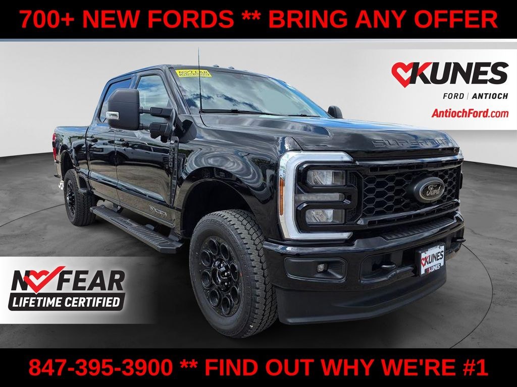 New 2026 Ford F-350 XLT Truck Crew Cab
