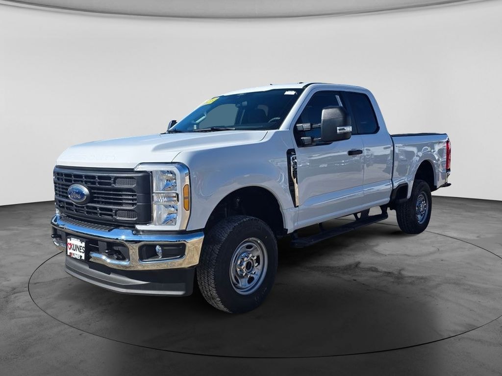 New 2026 Ford Super Duty XL TRUCK