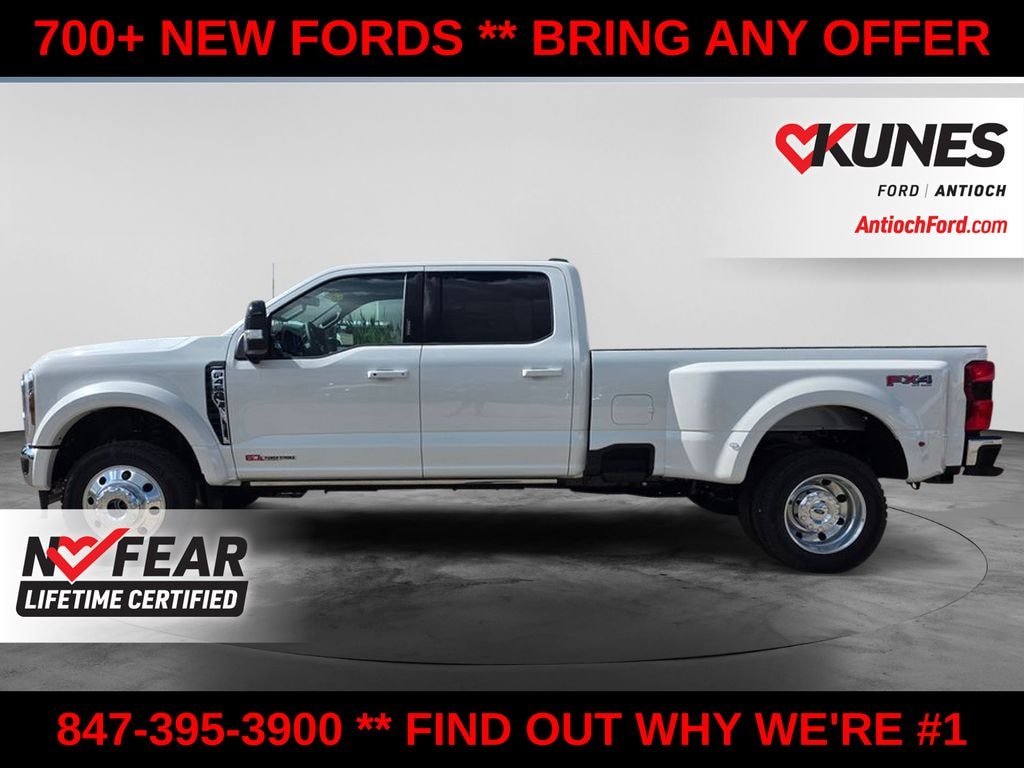 New 2026 Ford F-450 Lariat DRW Truck Crew Cab