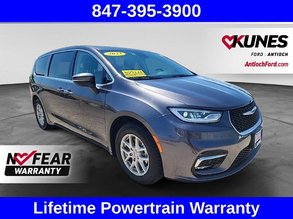  Chrysler Pacifica