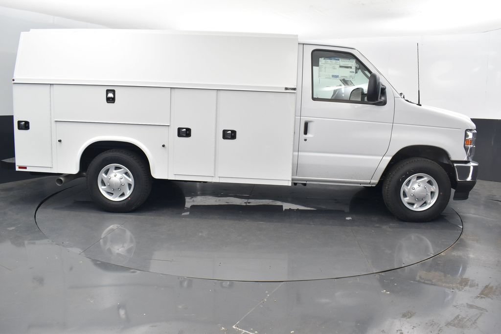 New 2026 Ford E-350 Cutaway Base Cutaway Truck