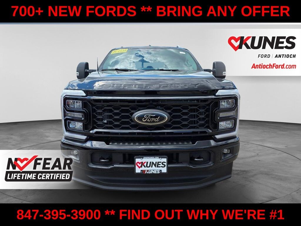 New 2026 Ford F-350 XLT Truck Crew Cab