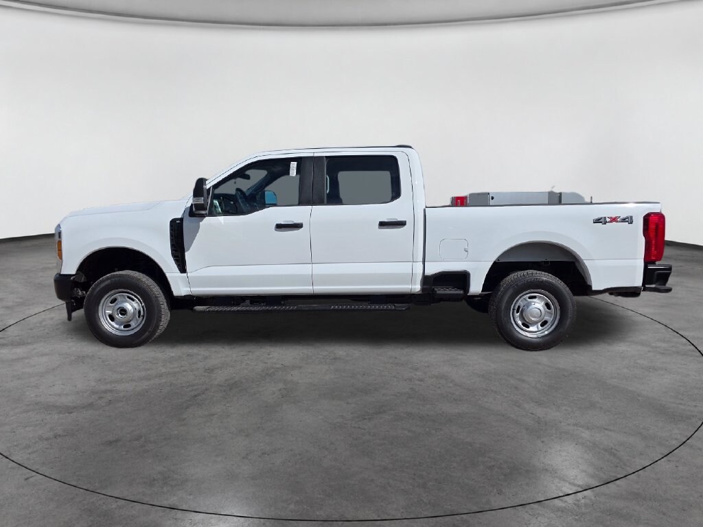New 2027 Ford F-250 XL Truck Crew Cab