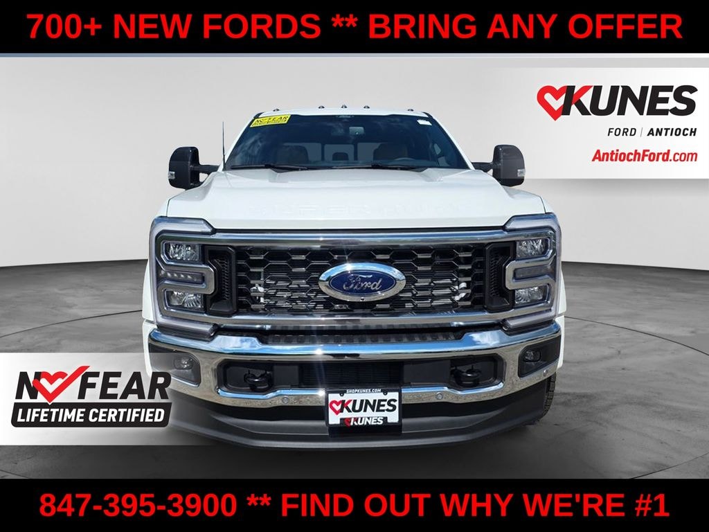 New 2026 Ford F-450 Lariat DRW Truck Crew Cab
