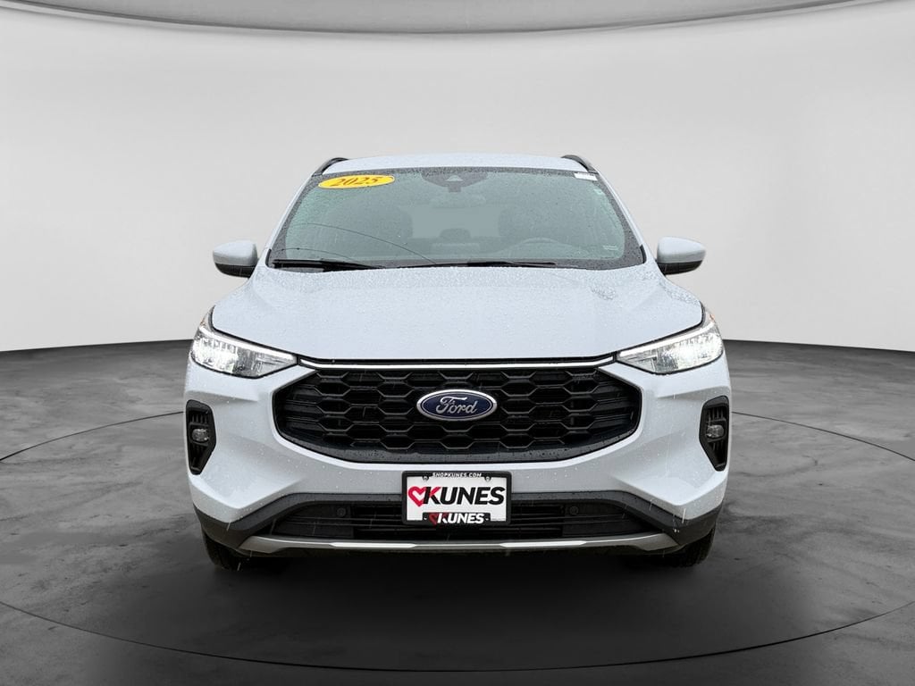 Used 2025 Ford Escape ST-Line Select