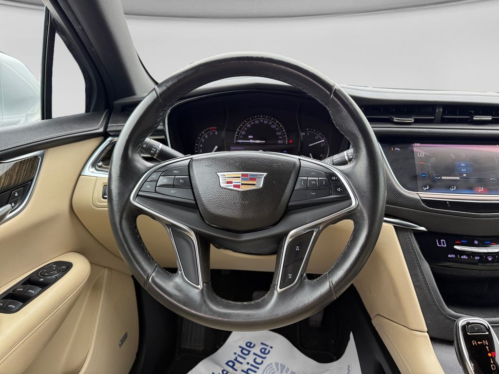 2017 Cadillac XT5 Base - Photo 13