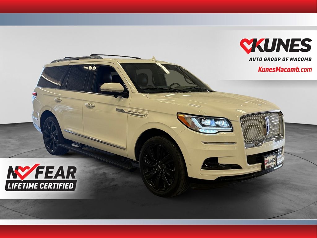 2023 Lincoln Navigator