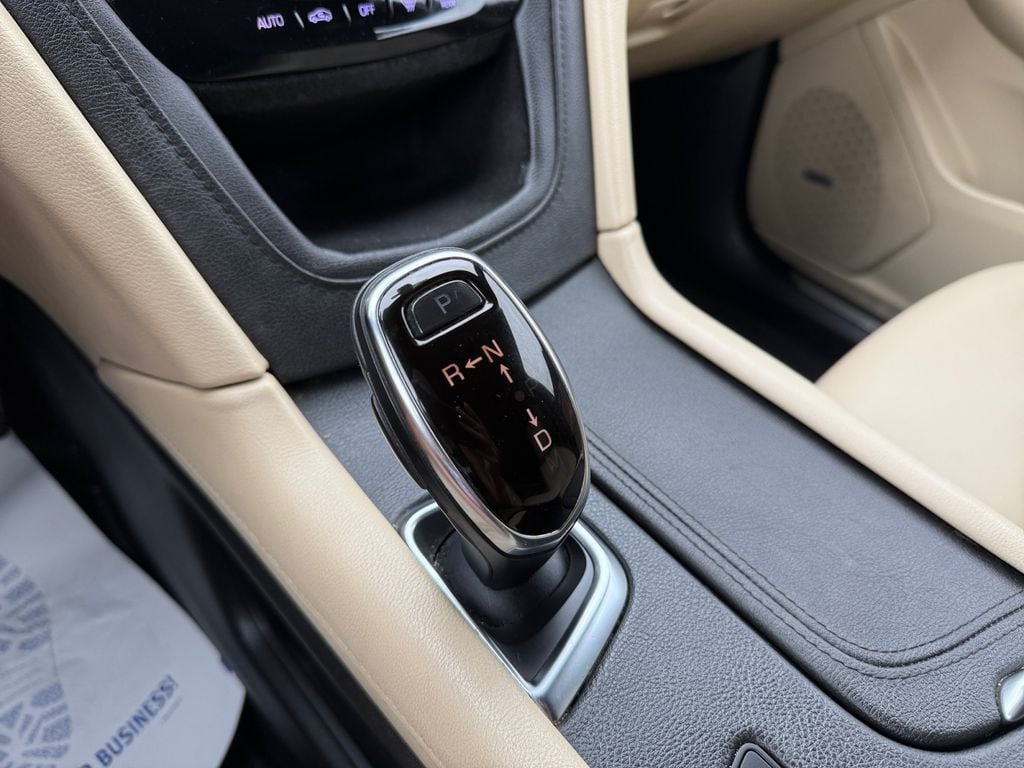 2017 Cadillac XT5 Base - Photo 28
