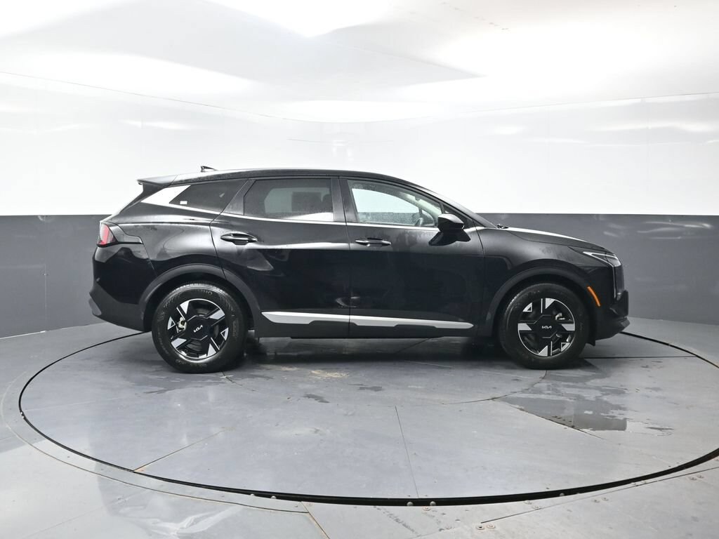 Used 2026 Kia Sportage LX SUV