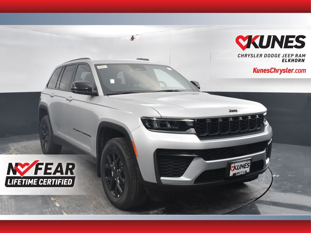 2026 Jeep Grand Cherokee Laredo