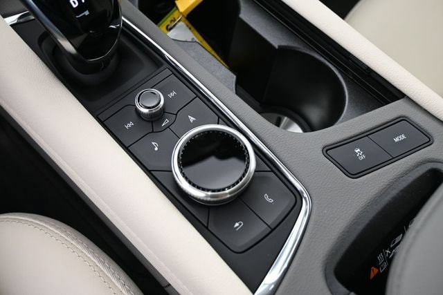2026 Cadillac XT5 Premium Luxury - Photo 17