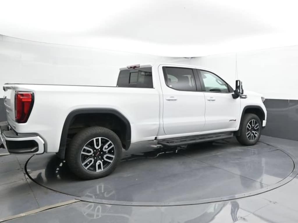 Used 2025 GMC Sierra 1500 AT4 Truck