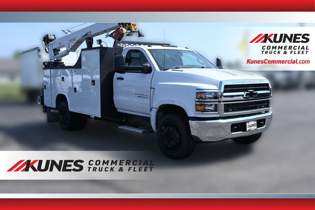 2024 Chevrolet Silverado 4500 Medium Duty Chassis Cab Work Truck