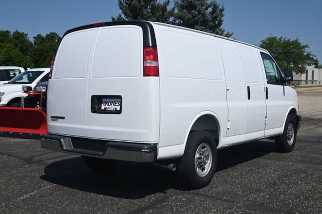 New 2026 Chevrolet Express Cargo WT Van