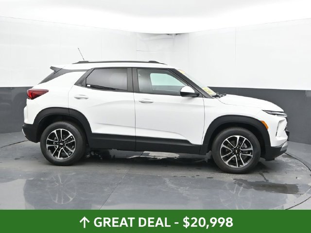 Used 2024 Chevrolet Trailblazer LT SUV
