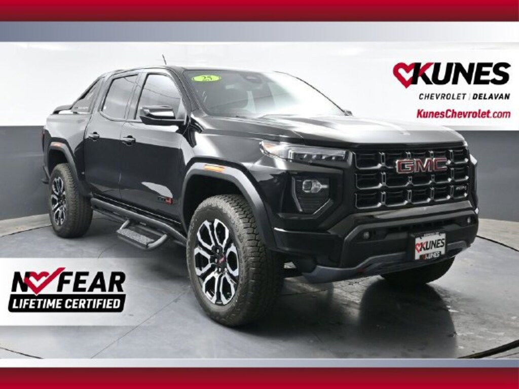 Used 2025 GMC Canyon AT4 Truck