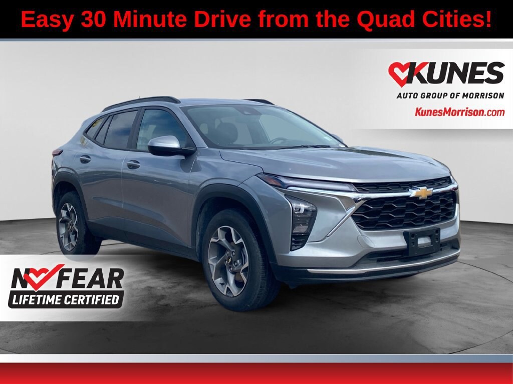 Used 2025 Chevrolet Trax LT SUV