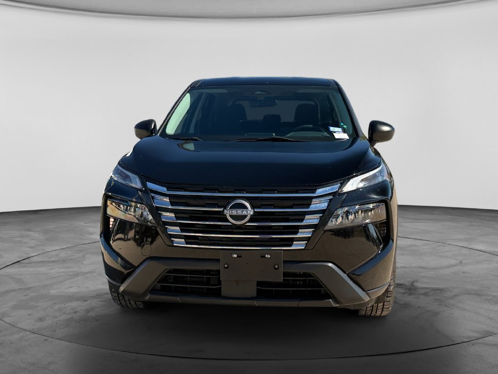 Used 2024 Nissan Rogue S SUV