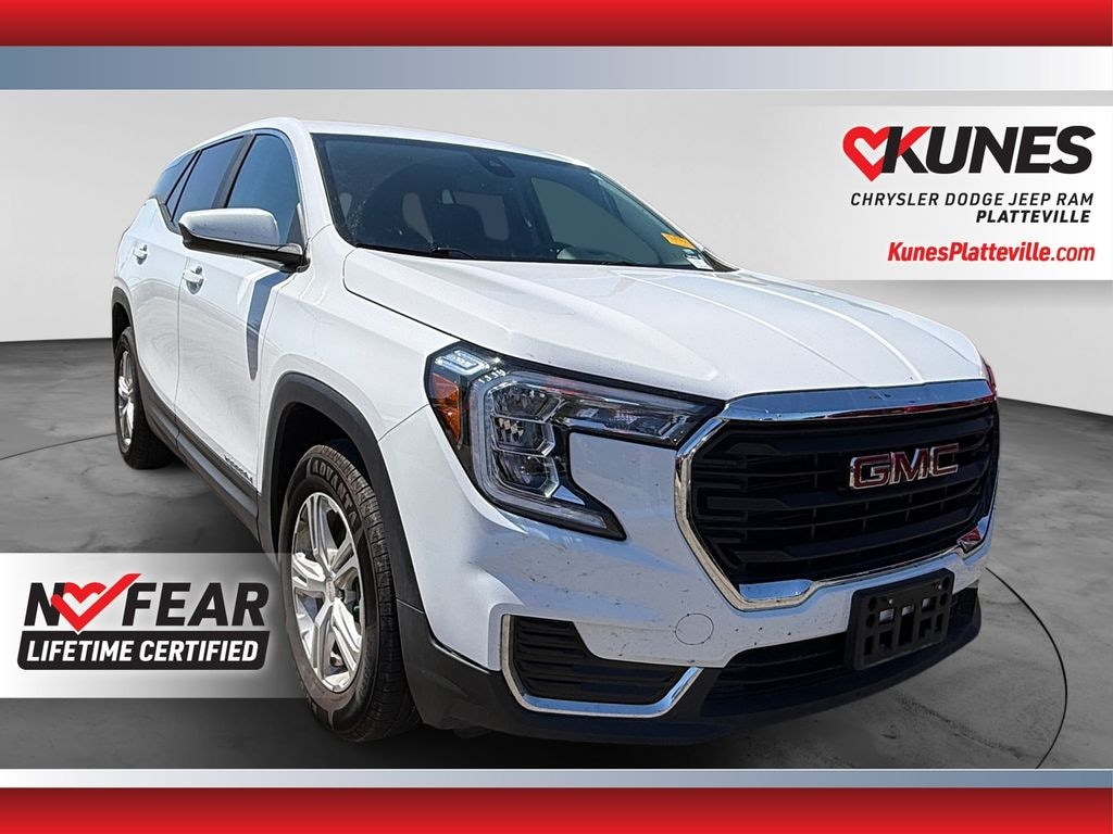 Used 2024 GMC Terrain SLE SUV