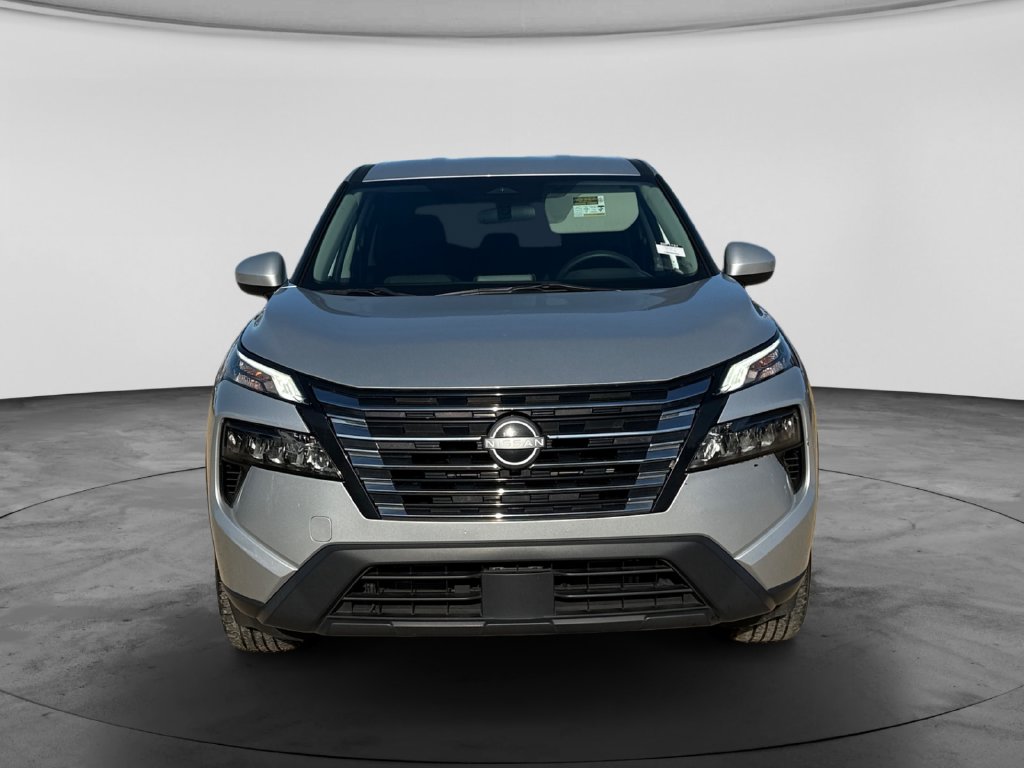 Used 2024 Nissan Rogue SV SUV