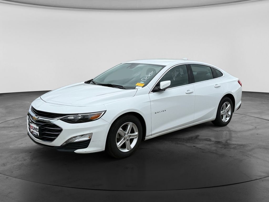 Used 2024 Chevrolet Malibu LT 1LT Sedan
