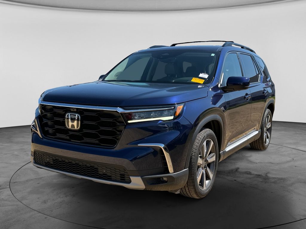 Used 2025 Honda Pilot Elite SUV