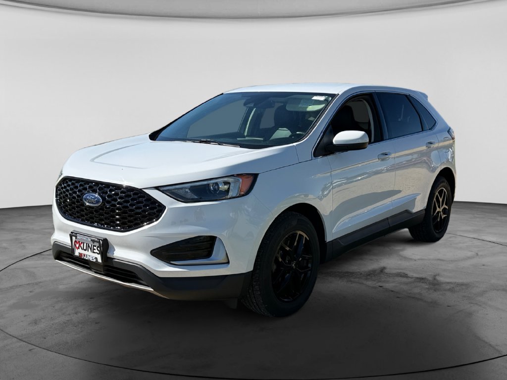 Used 2024 Ford Edge SEL SUV