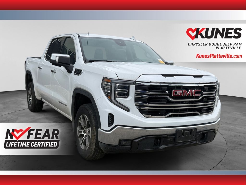 2025 GMC Sierra 1500 SLT