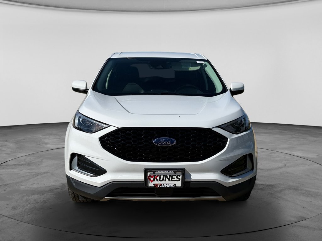 Used 2024 Ford Edge SEL SUV