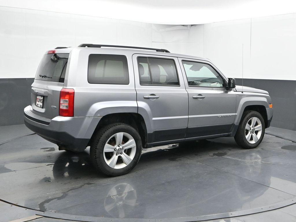 Used 2015 Jeep Patriot Latitude with VIN 1C4NJPFB0FD419746 for sale in Delavan, WI