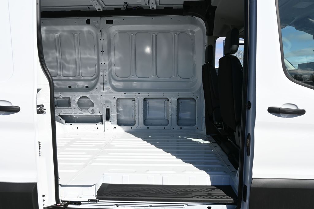 2026 Ford Transit Van Base - Photo 15