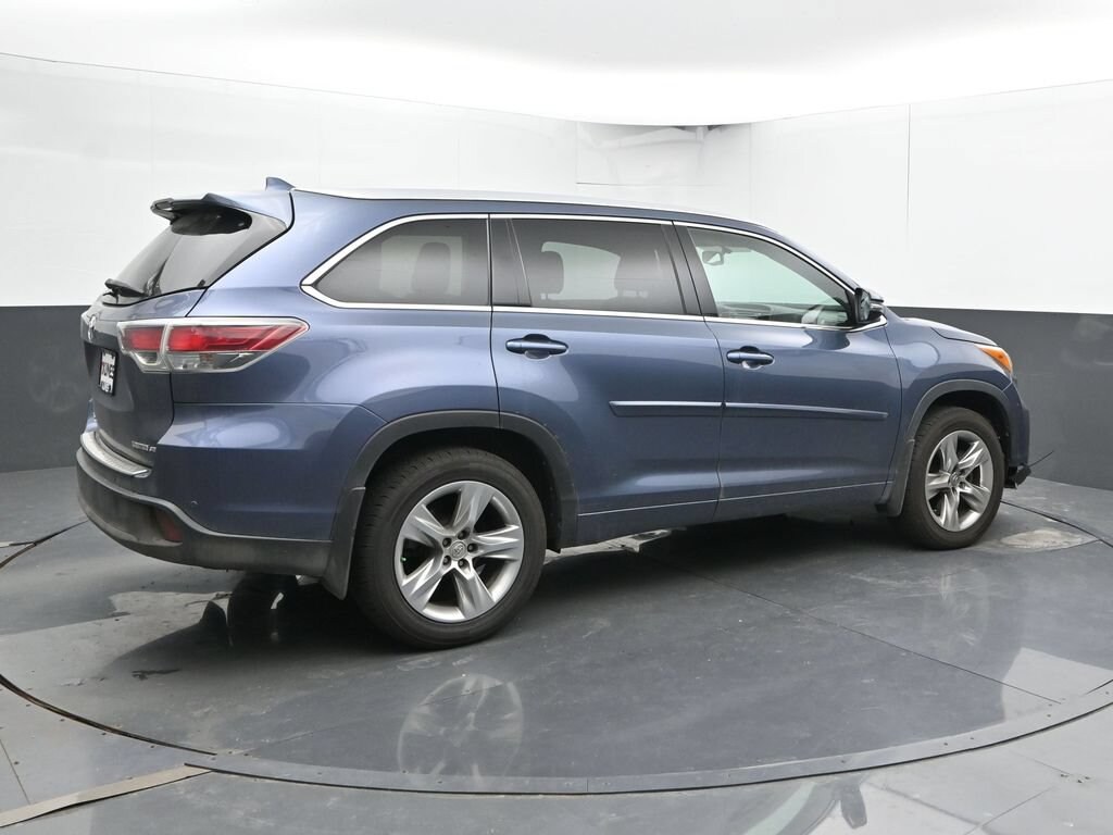 Used 2015 Toyota Highlander Limited SUV