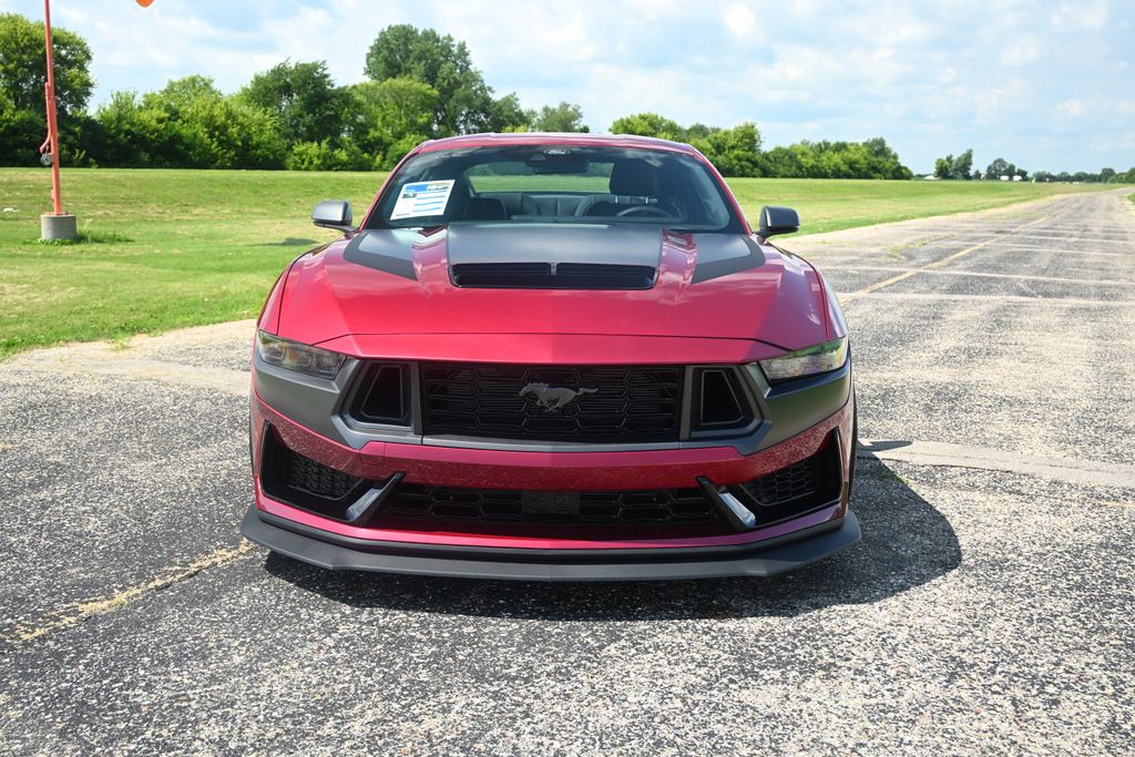 2025 Ford Mustang Dark Horse - Photo 8