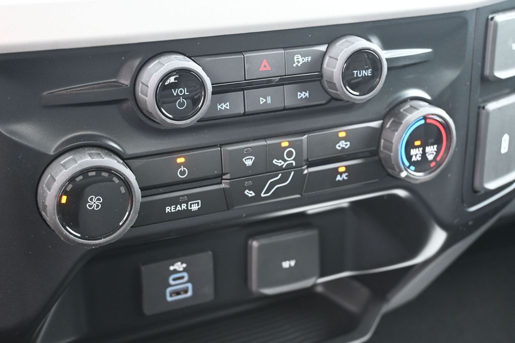 2026 Ford F-250 Super Duty XL - Photo 25