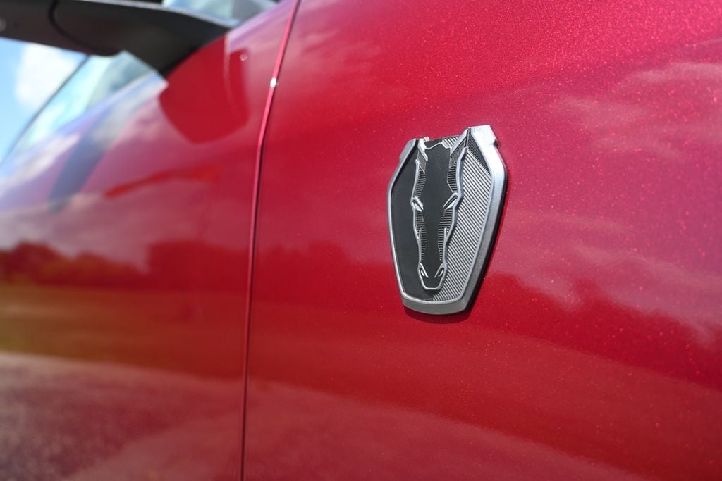 2025 Ford Mustang Dark Horse - Photo 11