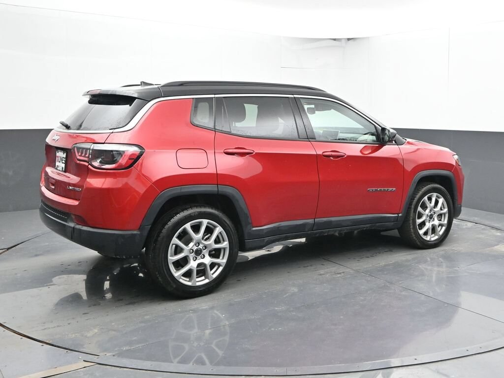 Used 2025 Jeep Compass Limited SUV